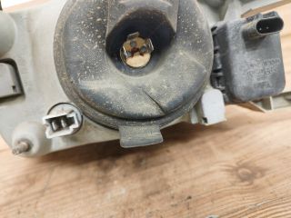 bontott SUZUKI SWIFT II Jobb Fényszóró