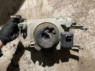 bontott SUZUKI SWIFT II Jobb Fényszóró