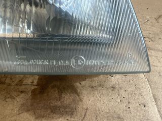 bontott SUZUKI SWIFT II Jobb Fényszóró