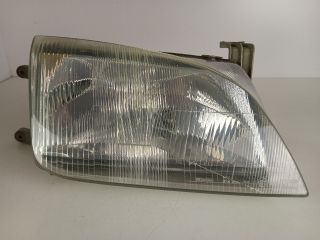 bontott SUZUKI SWIFT II Jobb Fényszóró