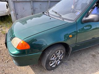 bontott SUZUKI SWIFT II Jobb Fényszóró