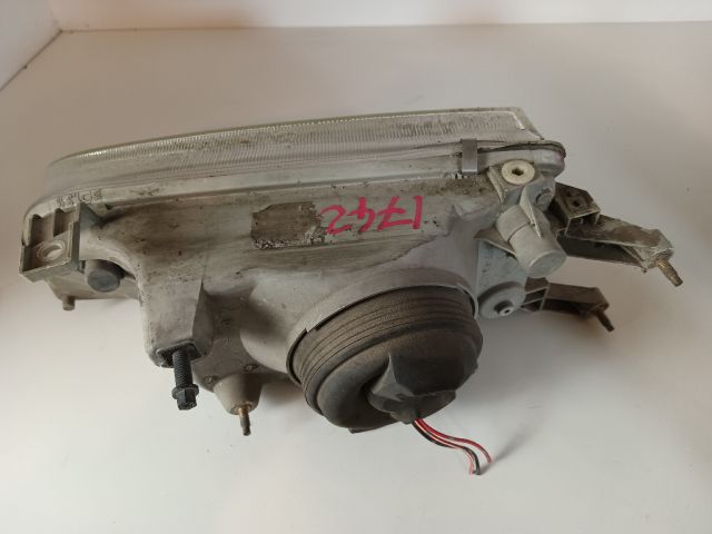 bontott SUZUKI SWIFT II Jobb Fényszóró