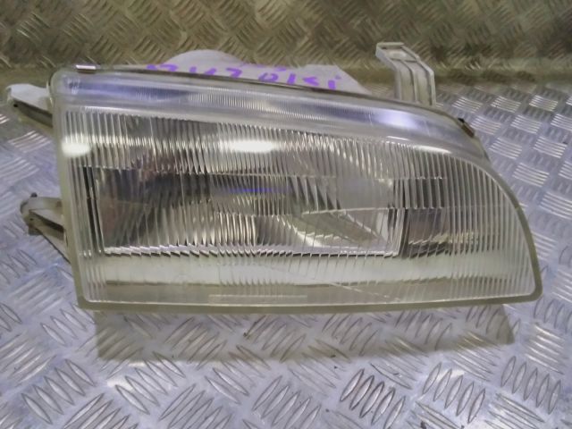 bontott SUZUKI SWIFT II Jobb Fényszóró