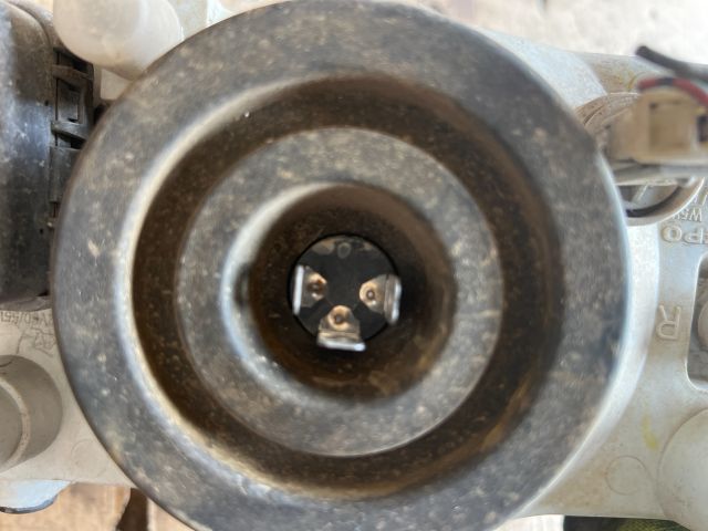 bontott SUZUKI SWIFT II Jobb Fényszóró