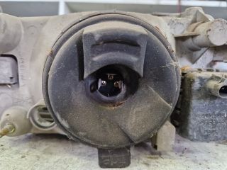 bontott SUZUKI SWIFT II Jobb Fényszóró