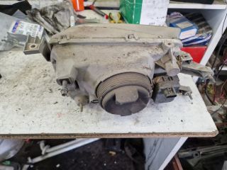 bontott SUZUKI SWIFT II Jobb Fényszóró