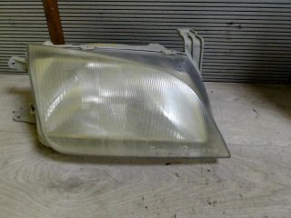 bontott SUZUKI SWIFT II Jobb Fényszóró