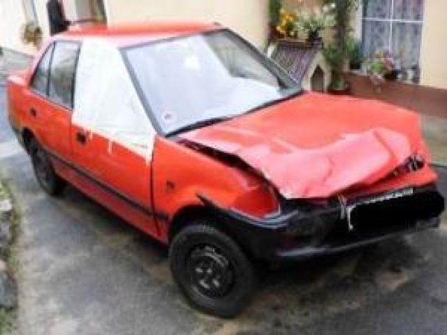 bontott SUZUKI SWIFT II Jobb hátsó Ablak