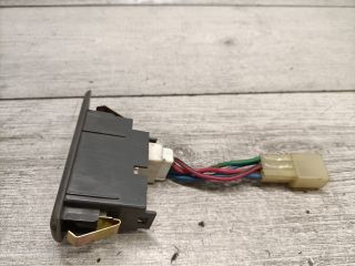 bontott SUZUKI SWIFT II Jobb hátsó Ablakemelő Kapcsoló