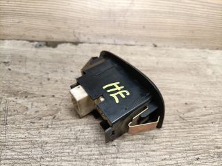 bontott SUZUKI SWIFT II Jobb hátsó Ablakemelő Kapcsoló