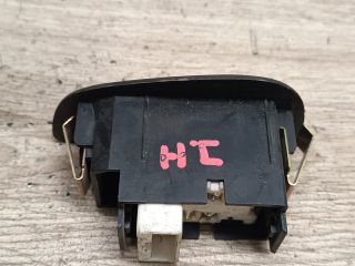 bontott SUZUKI SWIFT II Jobb hátsó Ablakemelő Kapcsoló