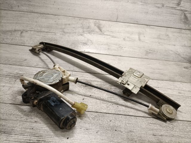 bontott SUZUKI SWIFT II Jobb hátsó Ablakemelő Szerkezet (Elektromos)