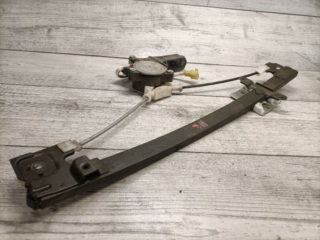 bontott SUZUKI SWIFT II Jobb hátsó Ablakemelő Szerkezet (Elektromos)