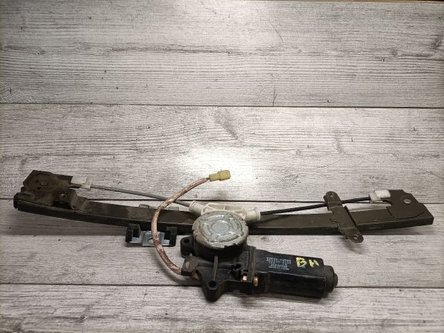 bontott SUZUKI SWIFT II Jobb hátsó Ablakemelő Szerkezet (Elektromos)