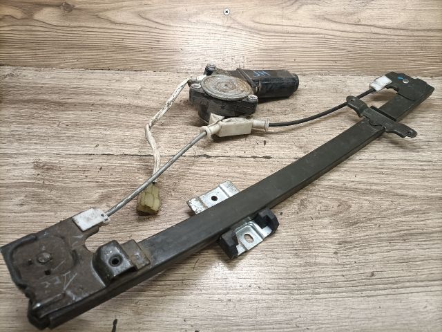 bontott SUZUKI SWIFT II Jobb hátsó Ablakemelő Szerkezet (Elektromos)