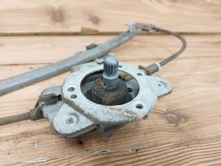 bontott SUZUKI SWIFT II Jobb hátsó Ablakemelő Szerkezet (Mechanikus)