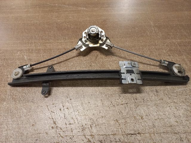 bontott SUZUKI SWIFT II Jobb hátsó Ablakemelő Szerkezet (Mechanikus)