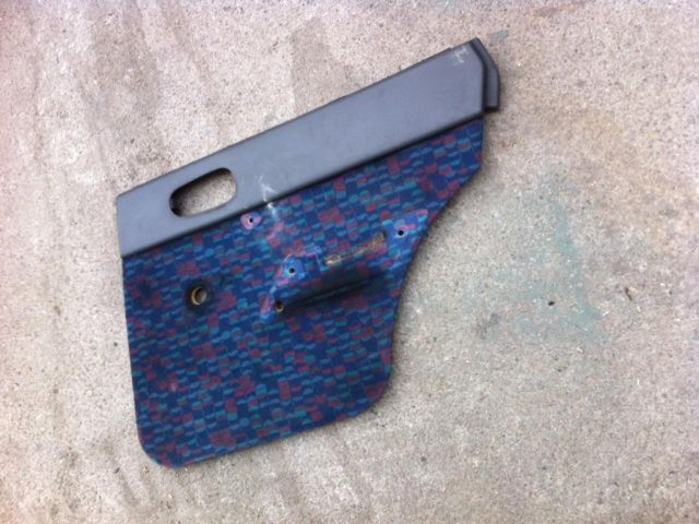 bontott SUZUKI SWIFT II Jobb hátsó Ajtó Kárpit