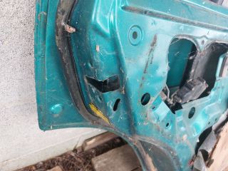 bontott SUZUKI SWIFT II Jobb hátsó Ajtó (Részeivel)