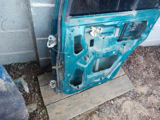 bontott SUZUKI SWIFT II Jobb hátsó Ajtó (Részeivel)