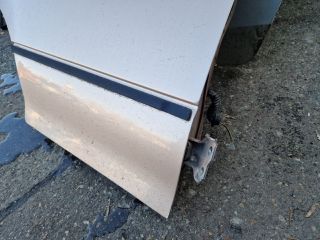 bontott SUZUKI SWIFT II Jobb hátsó Ajtó (Részeivel)