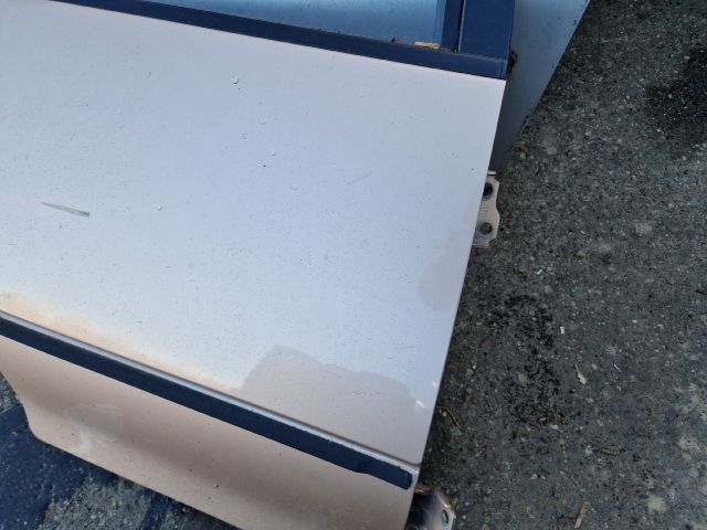 bontott SUZUKI SWIFT II Jobb hátsó Ajtó (Részeivel)