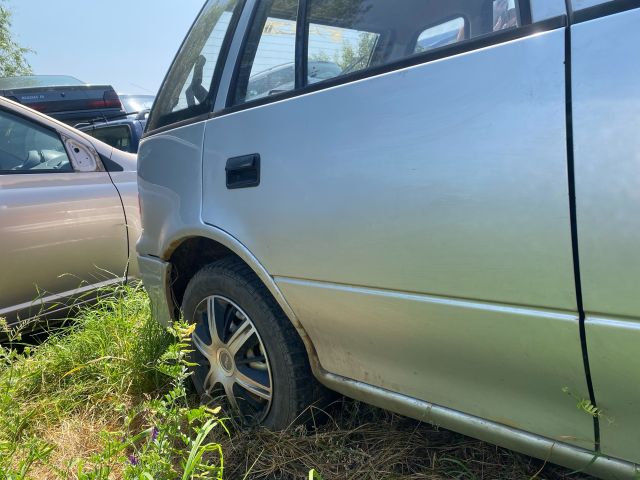 bontott SUZUKI SWIFT II Jobb hátsó Ajtó (Üres lemez)
