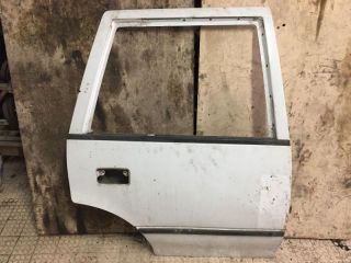 bontott SUZUKI SWIFT II Jobb hátsó Ajtó (Üres lemez)