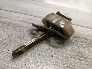 bontott SUZUKI SWIFT II Jobb hátsó Ajtóhatároló