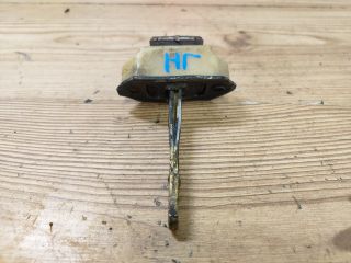 bontott SUZUKI SWIFT II Jobb hátsó Ajtóhatároló