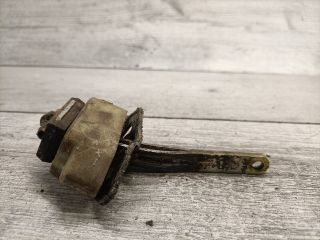 bontott SUZUKI SWIFT II Jobb hátsó Ajtóhatároló