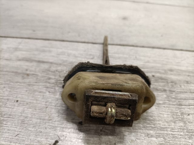 bontott SUZUKI SWIFT II Jobb hátsó Ajtóhatároló