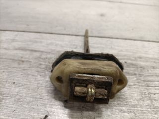 bontott SUZUKI SWIFT II Jobb hátsó Ajtóhatároló