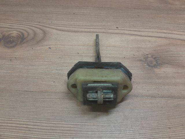 bontott SUZUKI SWIFT II Jobb hátsó Ajtóhatároló