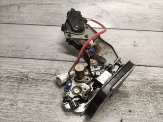 bontott SUZUKI SWIFT II Jobb hátsó Ajtózár