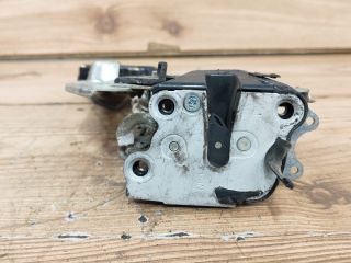 bontott SUZUKI SWIFT II Jobb hátsó Ajtózár