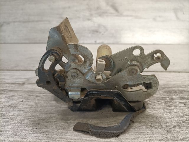 bontott SUZUKI SWIFT II Jobb hátsó Ajtózár