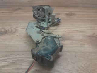 bontott SUZUKI SWIFT II Jobb hátsó Ajtózár