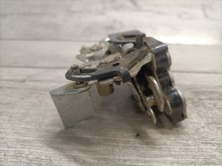 bontott SUZUKI SWIFT II Jobb hátsó Ajtózár