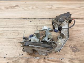 bontott SUZUKI SWIFT II Jobb hátsó Ajtózár