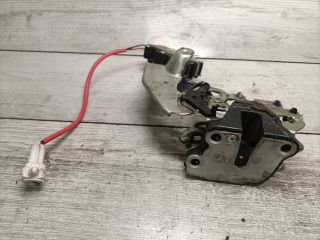 bontott SUZUKI SWIFT II Jobb hátsó Ajtózár