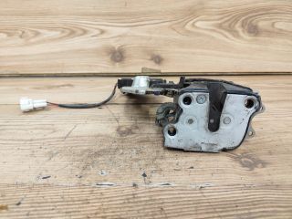 bontott SUZUKI SWIFT II Jobb hátsó Ajtózár