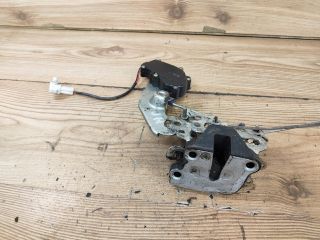 bontott SUZUKI SWIFT II Jobb hátsó Ajtózár