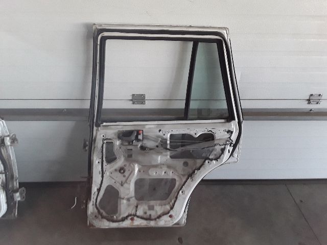 bontott SUZUKI SWIFT II Jobb hátsó Belső Kilincs