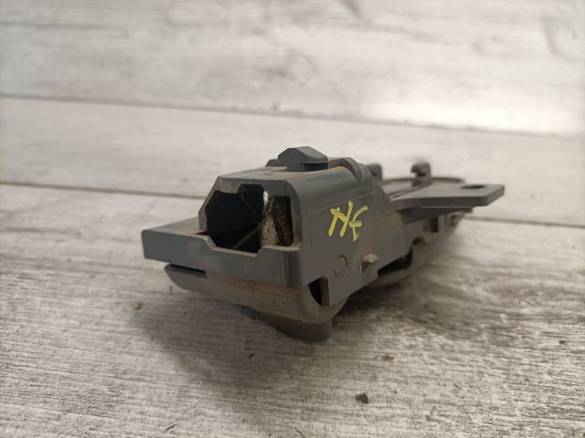 bontott SUZUKI SWIFT II Jobb hátsó Belső Kilincs