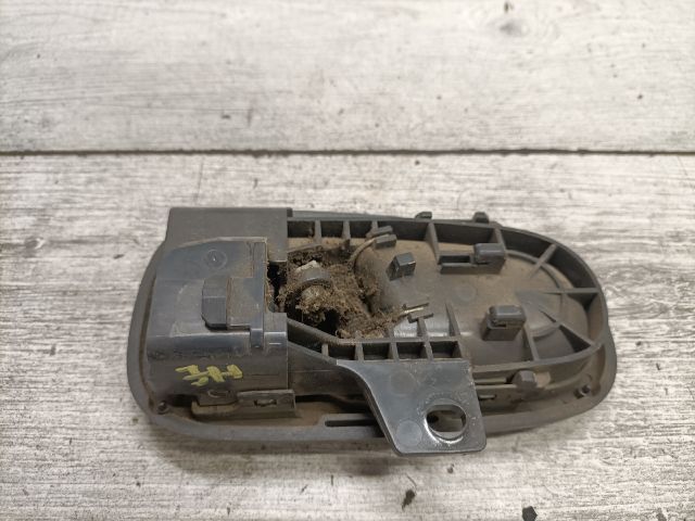 bontott SUZUKI SWIFT II Jobb hátsó Belső Kilincs