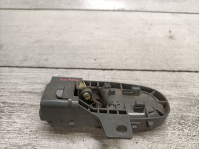 bontott SUZUKI SWIFT II Jobb hátsó Belső Kilincs