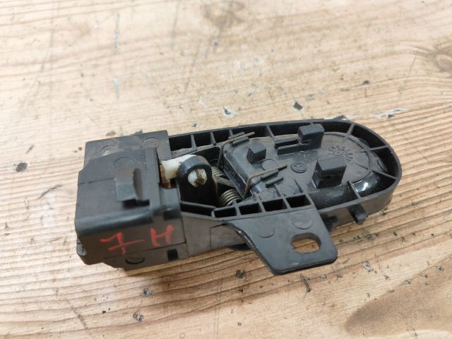 bontott SUZUKI SWIFT II Jobb hátsó Belső Kilincs