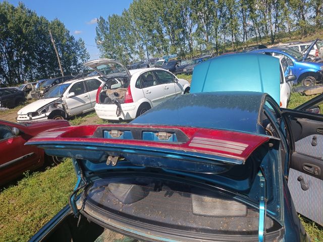 bontott SUZUKI SWIFT II Jobb hátsó Hangszóró