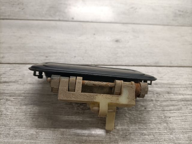 bontott SUZUKI SWIFT II Jobb hátsó Külső Kilincs